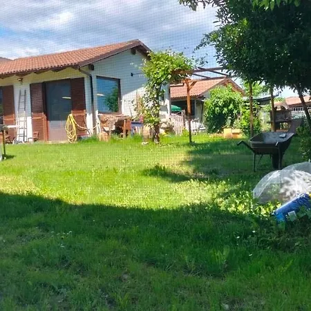 Stare Bene 住宿加早餐酒店 Bernezzo